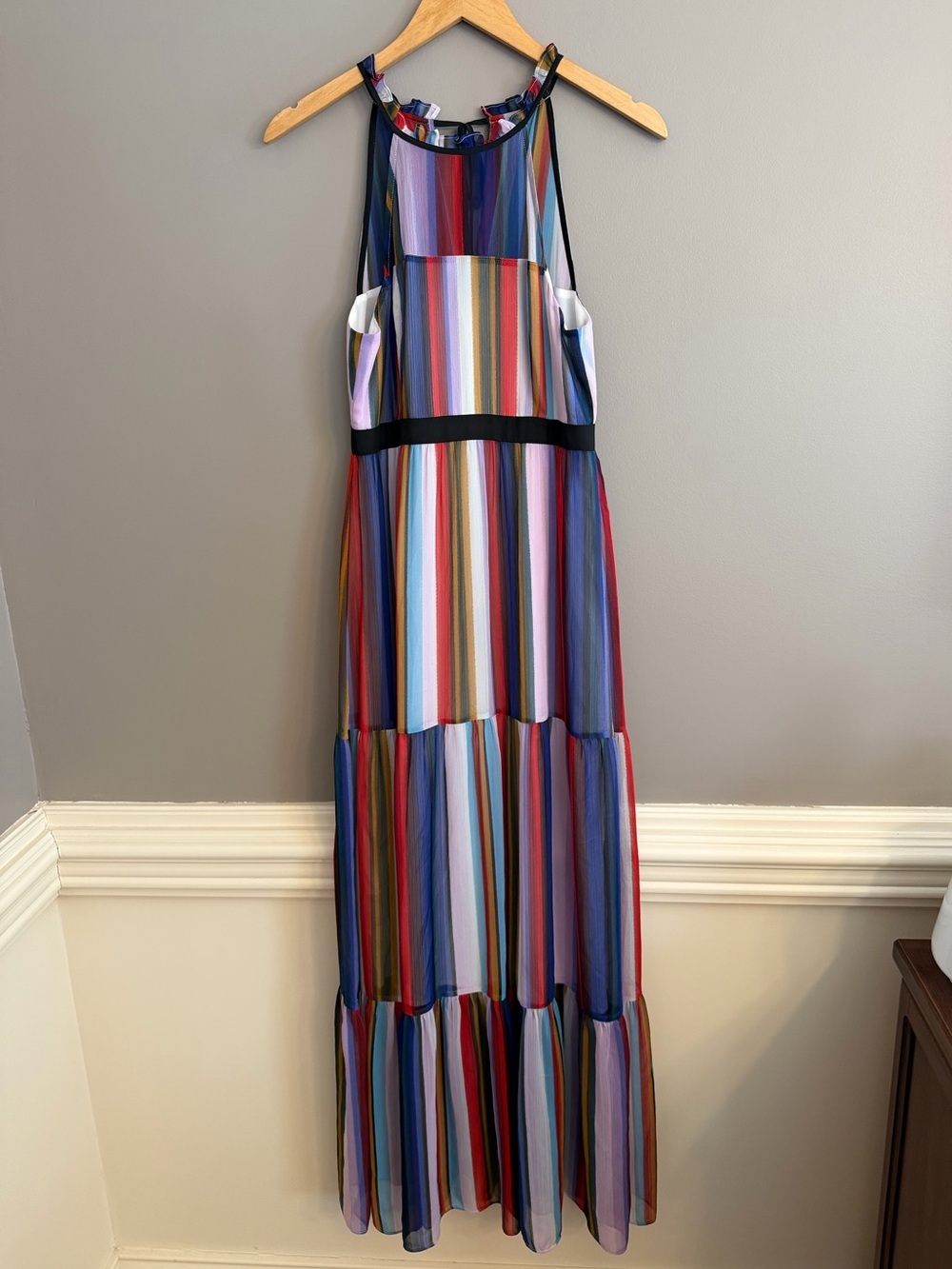 BCBGeneration Multi Color Vertical Stripe Halter Tiered Maxi Dress Sz 4 EUC